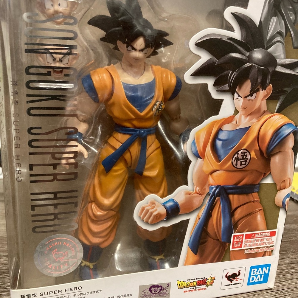 Bandai Dragon Ball Super Goku Action Figure - Orange and Blue